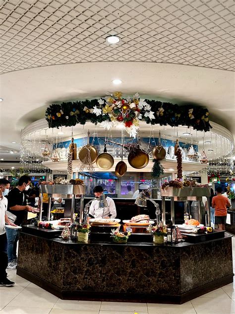 sm megamall dads buffet price|3 reasons to go on a family food trip at DADS World .